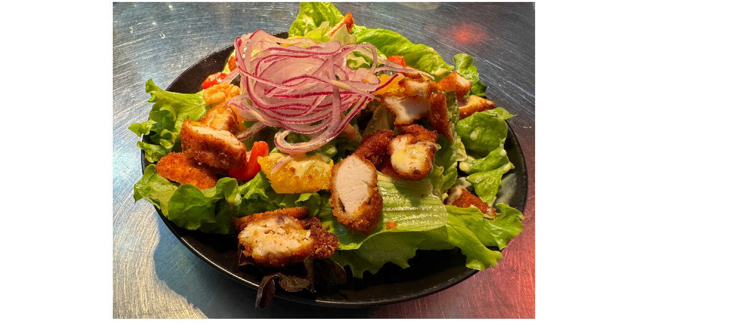 Ensalada pollo con mahonesa de miel y mostaza.