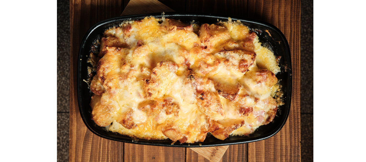 Patatas gratinadas los tres burgos.