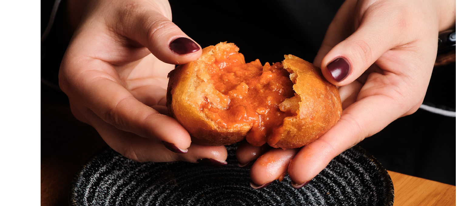 Bola de pimiento y carne.